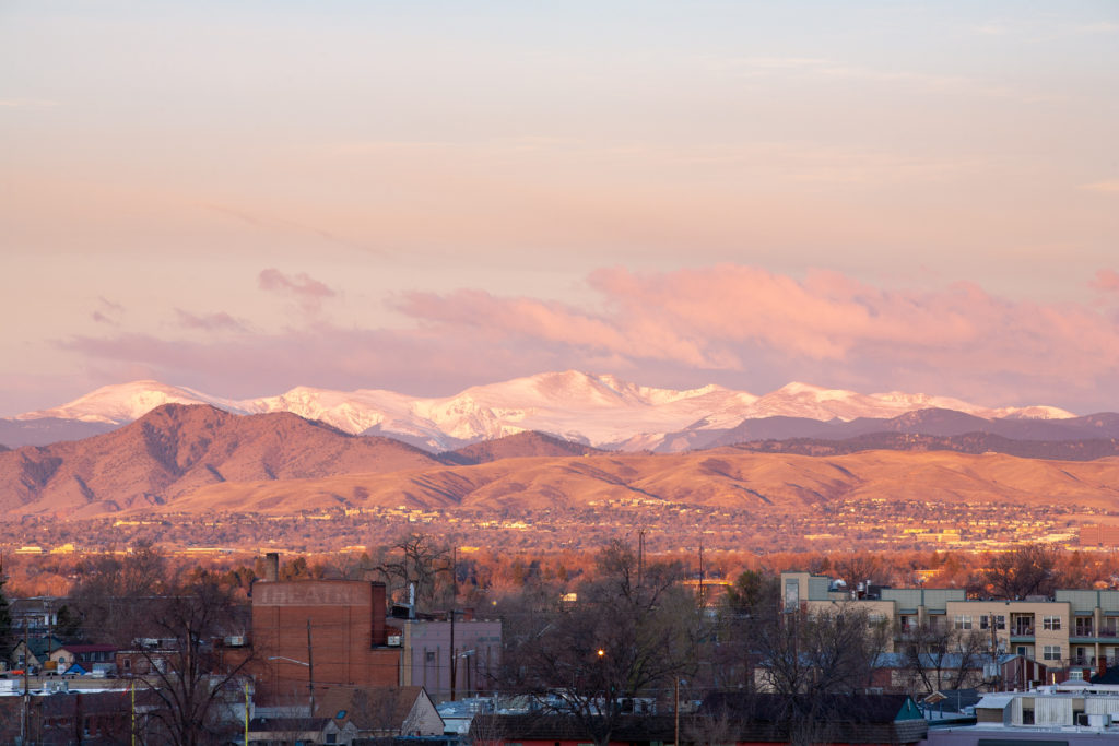 Mount Evans sunrise - April 1, 2011