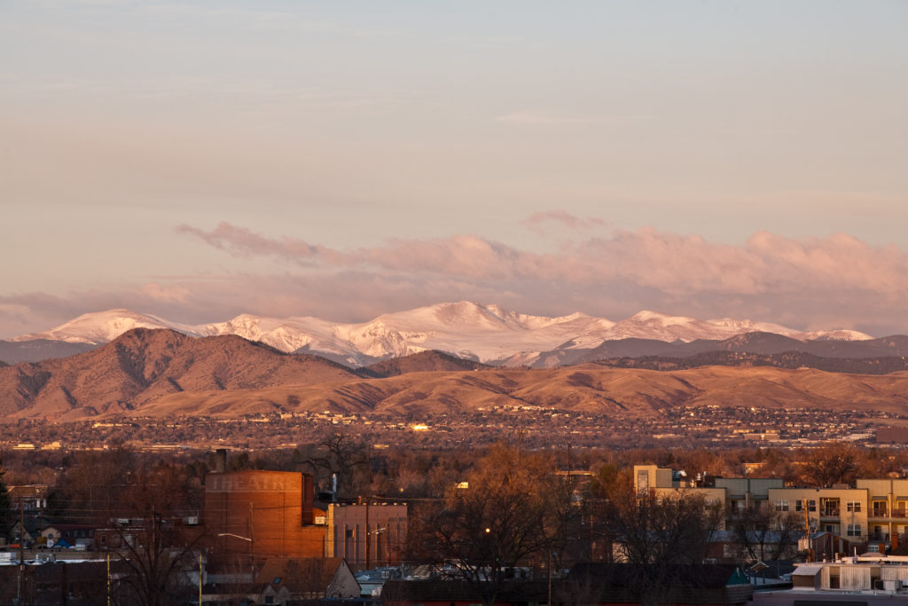 Mount Evans sunrise - April 1, 2011