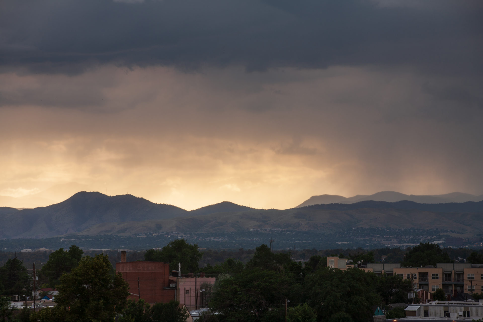 Mount Evans afternoon storm - July 27, 2011